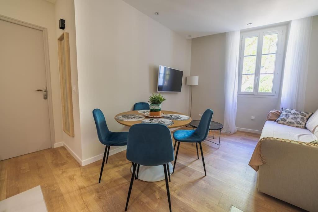 Le Palm Appartement Elegant & Design En Bord Riviere Collobrières Eksteriør billede